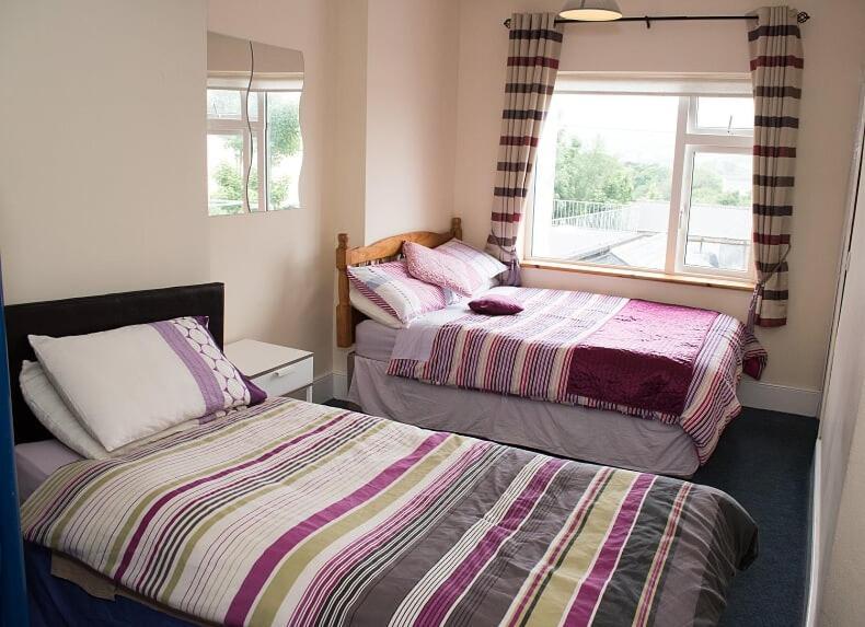 Sive Budget Accommodation Cahersiveen Dış mekan fotoğraf